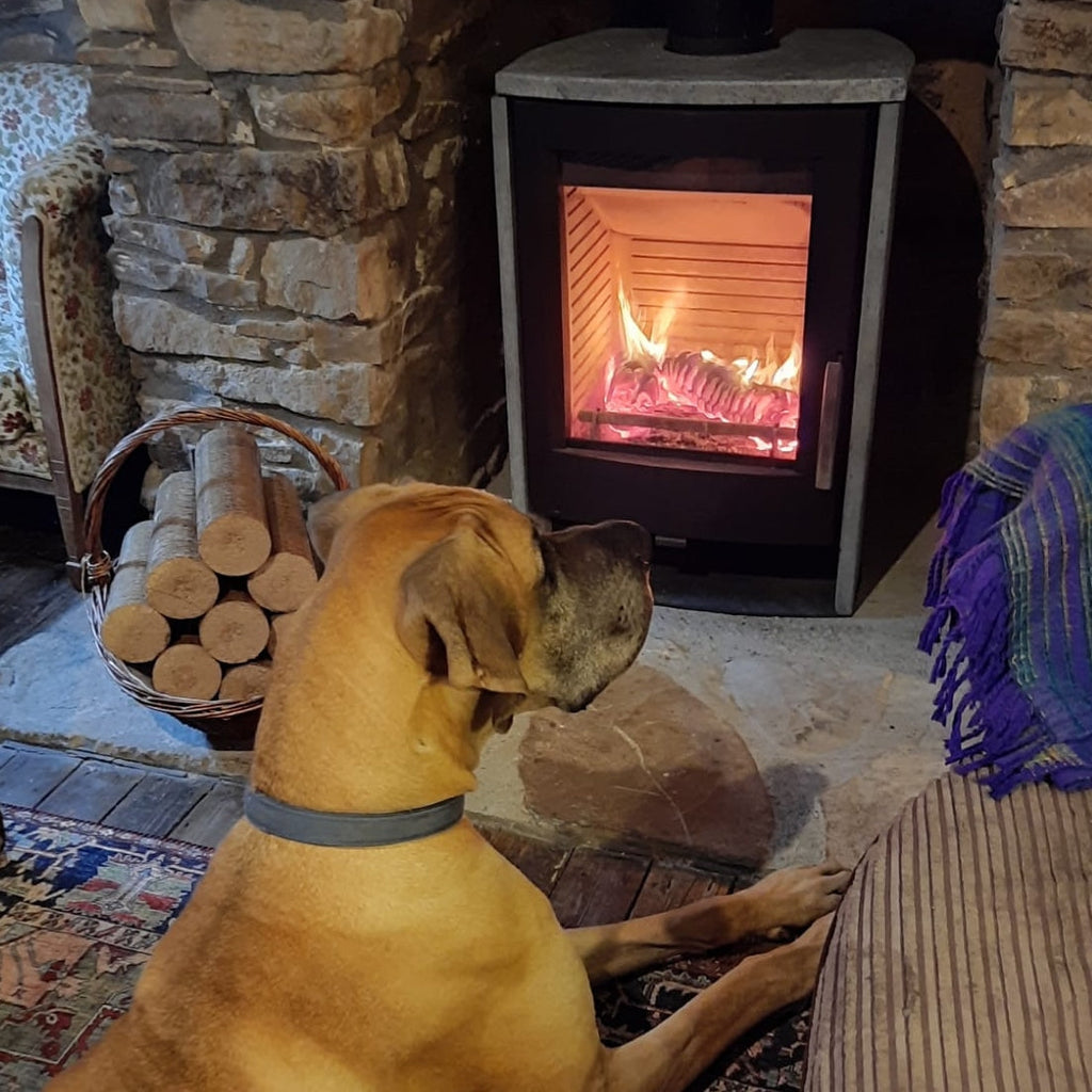 Wood Briquettes Ireland: Efficient, Sustainable Heating from Kingstar Future Fuels